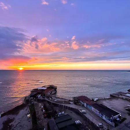 Currila Modern Luxury Stunning Views Apartment *