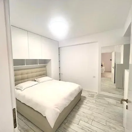 Currila Modern Luxury Stunning Views Durrës