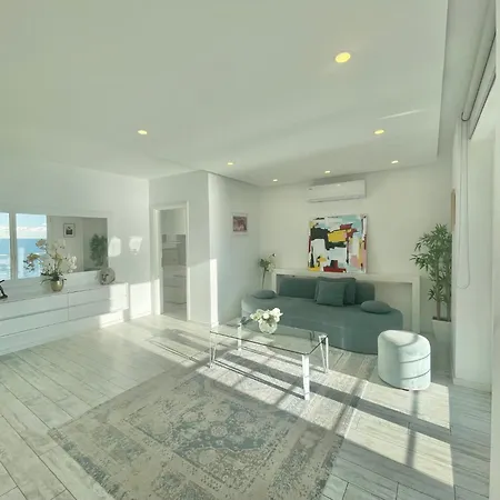 Currila Modern Luxury Stunning Views