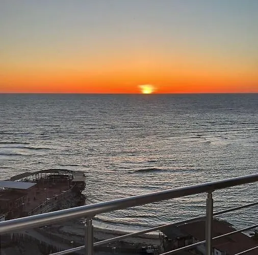 Currila Modern Luxury Stunning Views Appartement