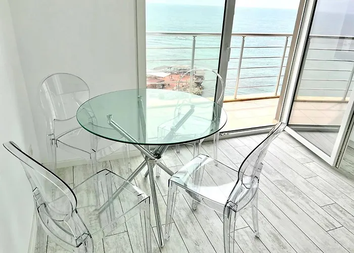 Currila Modern Luxury Stunning Views