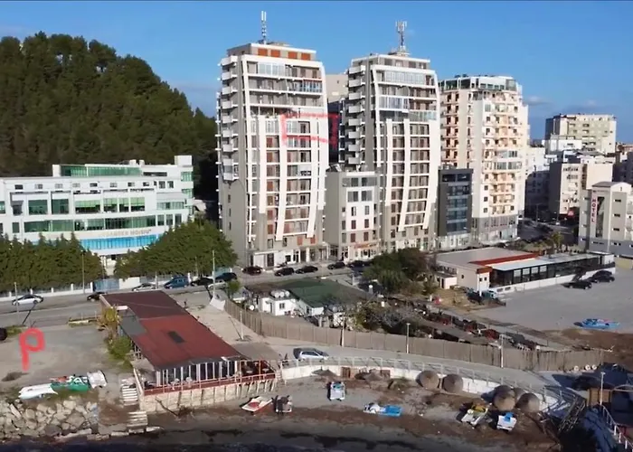 Currila Modern Luxury Stunning Views *