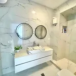 Currila Modern Luxury Stunning Views Apartman Durrës