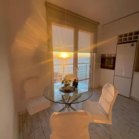 Apartmán Currila Modern Luxury Stunning Views *