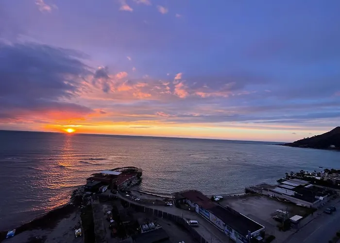 Currila Modern Luxury Stunning Views アパート